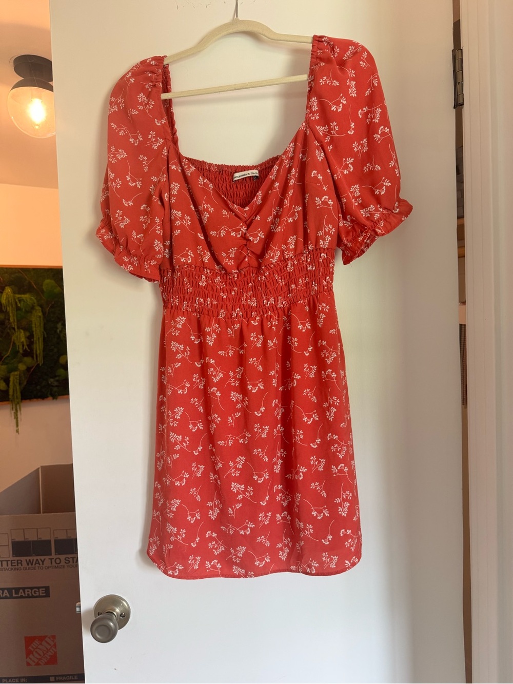 Abercrombie & Fitch Red Floral Puff Sleeve Smocked Dress